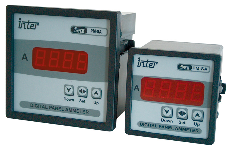 Ampermérő 72x72mm 5A AC digitális áramváltós méréshez