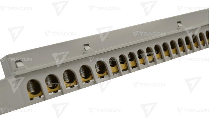 FÖLDELŐSÍN SZIGETELT /N/PE/230/400V