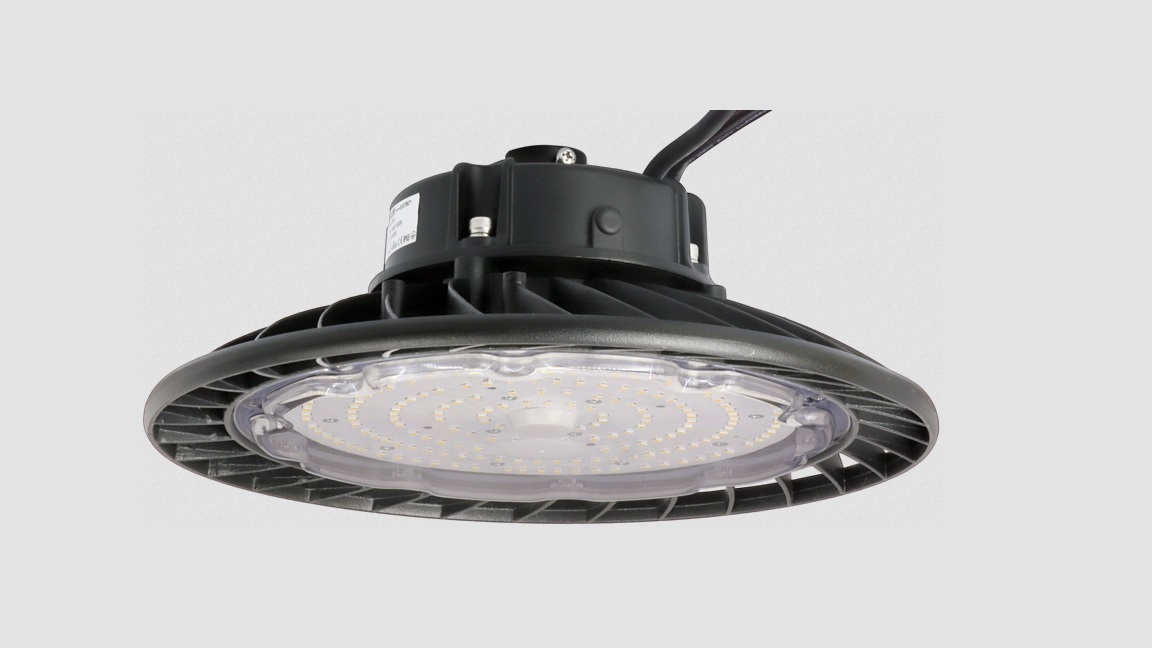 LED csarnokvilágító 200W 4500K IP65 30000lm kültéri UFO forma