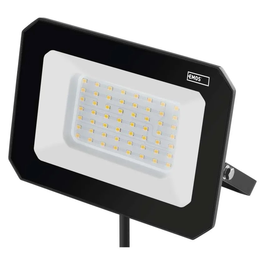 LED fényvető lapos 50W fekete 4000K IP65