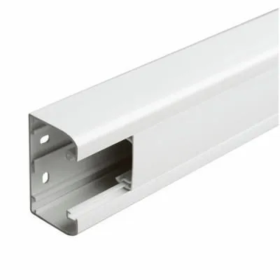 DLP csatorna 80x50mm 1 rekeszes, fedéllel 20m/doboz válaszfal nélkül+1x45mm fedél