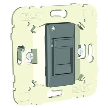 Logus RJ45 cat 6 utp csatl.betét