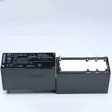 RELÉ 12V DC 5A  FTR-F1CA012V