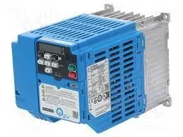 OMRON Q2V-A4004-AAA INVERTER 1,1KW Inverter Q2V, 400 V, ND: 4,1 A