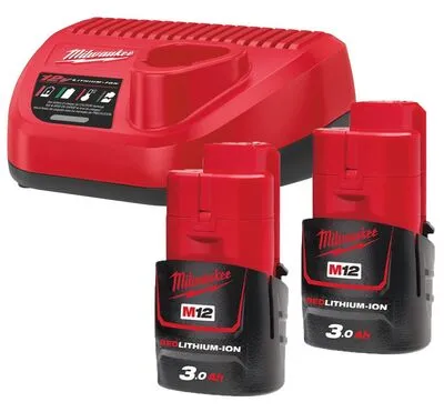 MILWAUKEE M12NRG-302 M12 töltő készlet @ 2x3,0Ah akkumulátor ÉS C12 C töltő